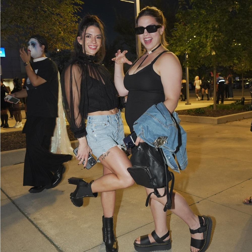 Meet your Posher, Rebecca